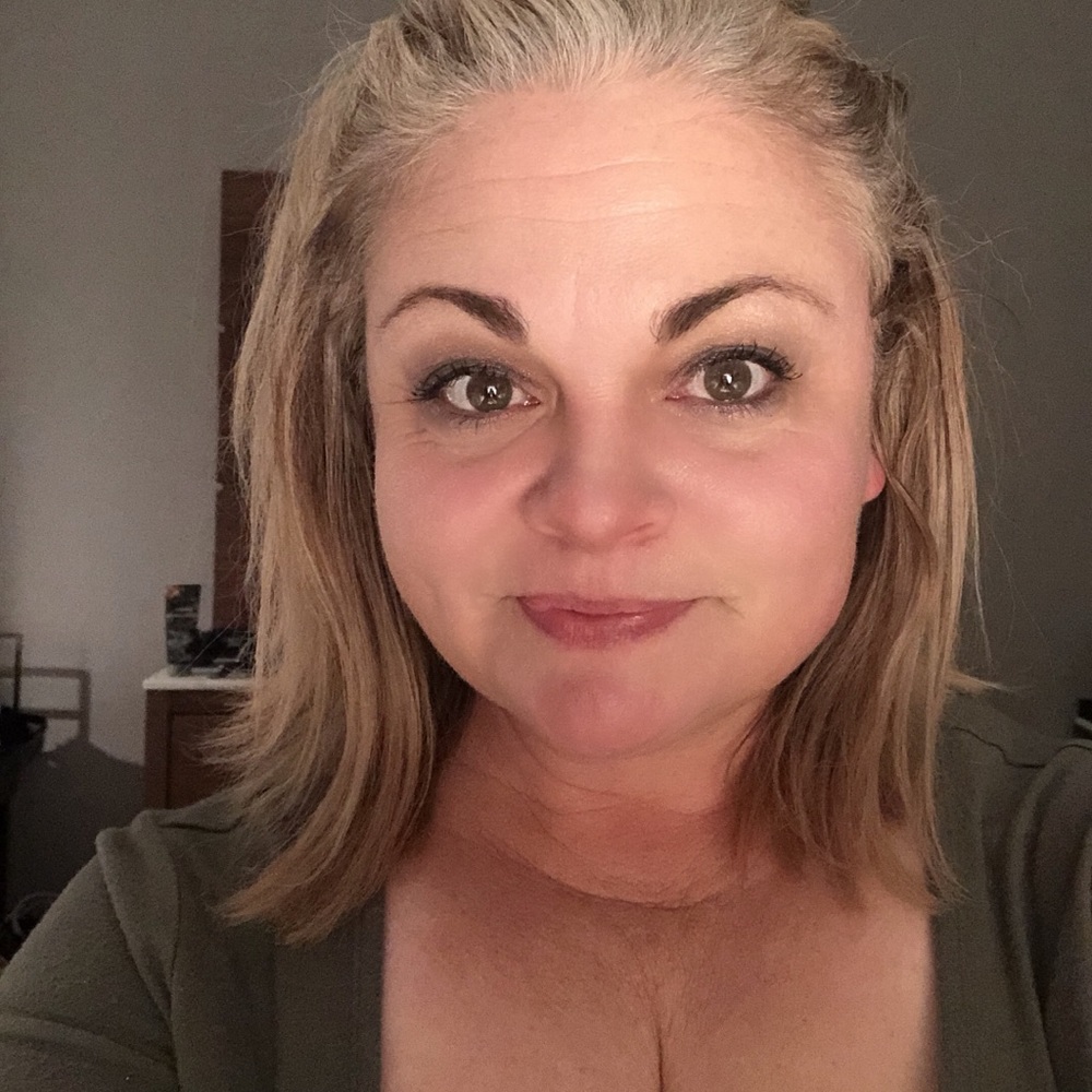 Meet your Posher, Erin